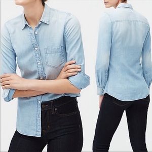 J Crew Everyday Chambray Button Down Shirt